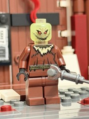 2006 LEGO Scarecrow Mini Figure UV PRINTED CUSTOM GLOW IN THE DARK HEAD