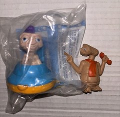 2 LOT VTG E.T. Extra Terrestrial PVC Figure LJN McDonalds Toys Happy 1994 1982