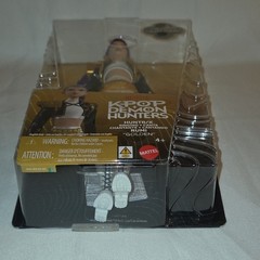 KPop Demon Hunters HUNTR/X Rumi Golden Singing Doll Mattel Netflix New Sealed