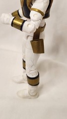 Mighty Morphin Power Rangers Lightning Collection White Ranger Figure 2018
