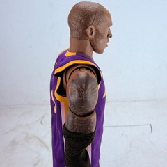 LA Lakers Kobe Bryant #24 Legend Creation 1:9 Scale Action Figure Toy Gift