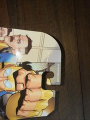 McFarlane Skybound Invincible Exclusive Yellow Suit Atom Eve Action Figure