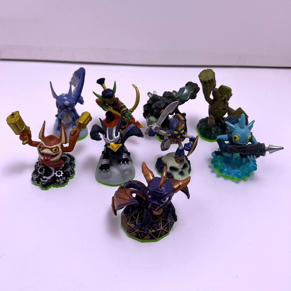 Skylanders Spyro’s Adventure Giants Figure Lot of 9 Characters Tested Activision