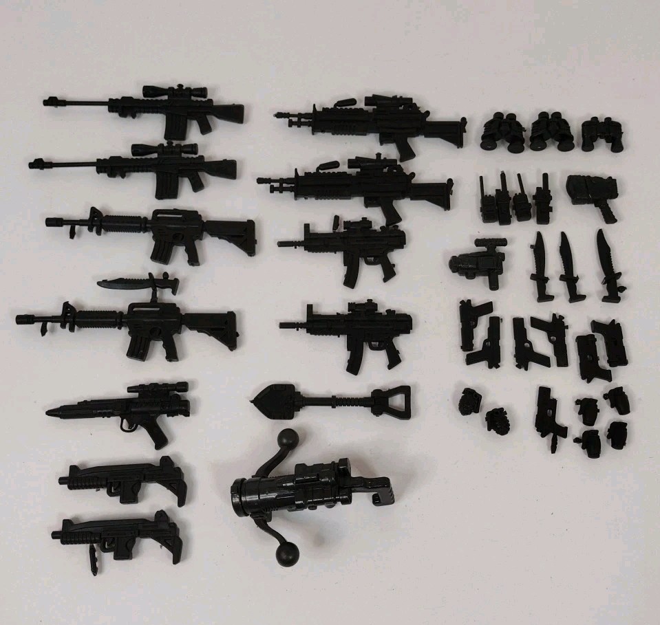 Miscellaneous Action Figure Weapons Accessories Lot Guns Knives Star Wars