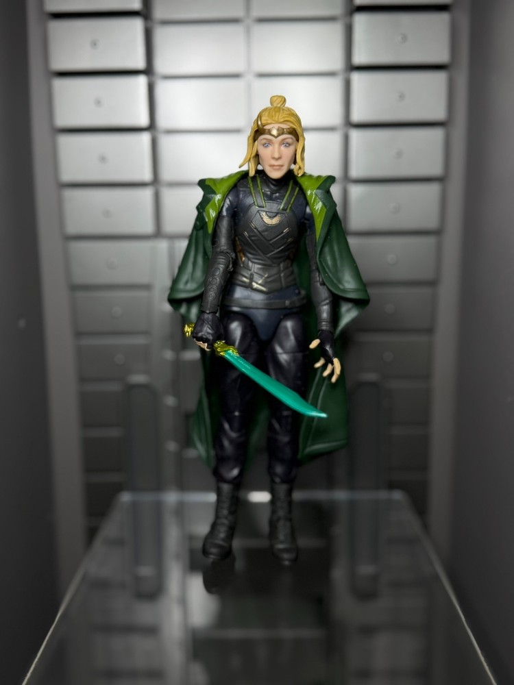 Marvel Legends 6″ loose Sylvie FROM Watcher BAF wave What If? Loki No BAF Piece