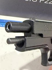 1:1 Sig Sauer P226 Toy Gun Nonfiring Metal Extremely Rare Collectible Pistol 226