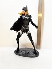 Batgirl – Art Figure (228)