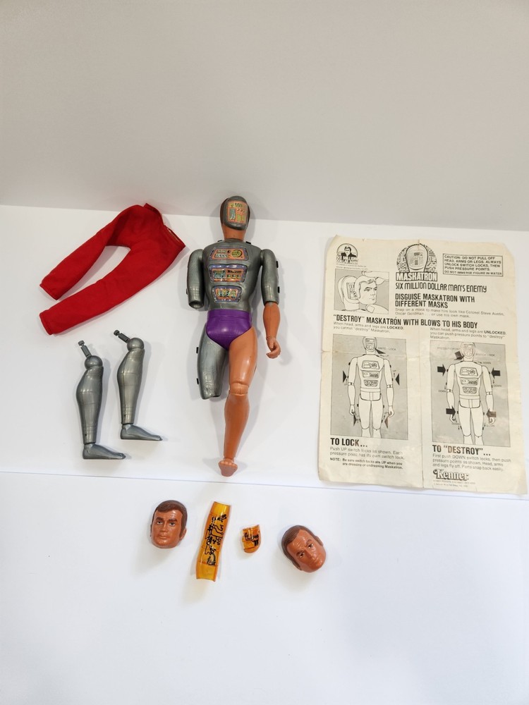 Vintage: MASKATRON ROBOT” Kenner Action Figure( Six Million Dollar Man series)