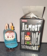 NWT 2024 Pop Mart The Monsters Almost Hidden “Mailbox” Labubu Figure SEALED BAG