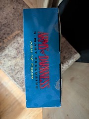 Sideshow Collectibles Army of Darkness Ash S-Mart Exclusive 12in Box