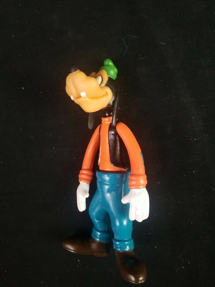 Disney Goofy Moving Arms Head Waist 5.3/4 Inch Figure Walt Disney Productions