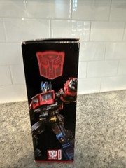 Transformers Optimus Prime Studio Series 38 Open See Photos