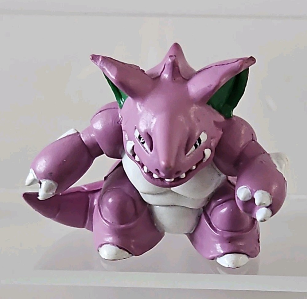 1999 Nidoking Tomy Mini Figure – Pokemon Nintendo – Vintage Collectible