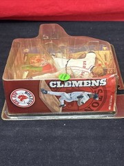ROGER CLEMENS Boston Red Sox Variant McFarlane MLB Series 3 Figure Rare New 2002