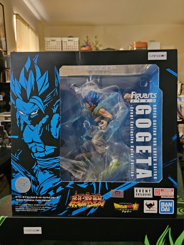 SDCC 2019 BANDAI S.H.Figuarts Zero Super Saiyan Gogeta Event Color Exclusive