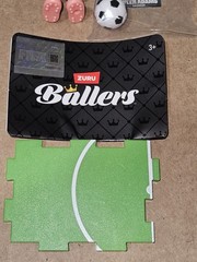 Zuru 2026 FIFA World Cup Ballers Serie 1 – Tyler Adams #4 USA Field #6 Tile 6