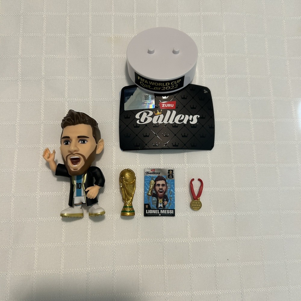 Zuru FIFA Ballers Ultra Rare Lionel Messi World Cup Trophy ULTRA RARE!!!