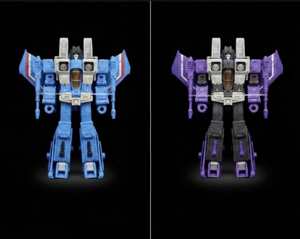 Takara Tomy Transformers Dramatic Capture Series THUNDERCRACKER and SKYWARP