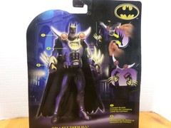 FATHER & SON BATMAN SPECIAL DEAL STATUE #’D BRIAN BOLLAND & BATTLE ARMOR FIGURE