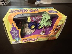 Scooby-Doo 4×4 Scooby Rally Set Of 4 Monster Trucks And Mini Figures 1999 Boley
