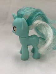 My Little Pony Friendship is Magic LYRA HEARTSTRINGS 3” G4 Brushable Pony 2010