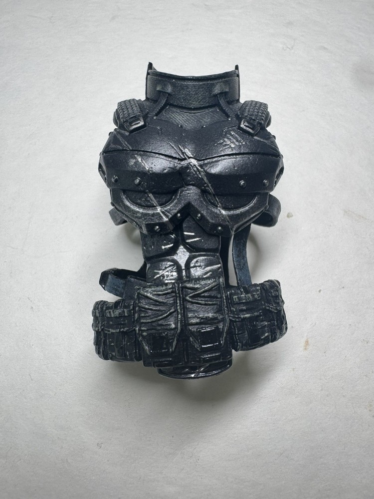 Mezco Toyz One:12 Collective DC Comics PX Exclusive Deathstroke Vest
