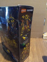 Blokees Transformers Classic Class Bumblebee Model Rouge Boxes