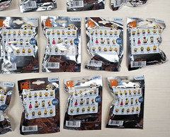 16 Despicable Me Minion Made Surprise Blind Bag Mini Figure Lot Brand New Sealed