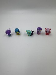 Mixed Lot of 20 Miniature Hatchimals Colleggtibles Plastic Figures