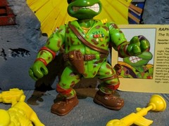 TMNT TEENAGE MUTANT NINJA TURTLES 1991 RAPH THE GREEN BERET NM COND 100% COMP