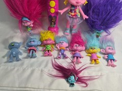 12 Pc. Mixed Lot Hasbro Dreamworks Trolls Dolls *2022 Keychains Microphone Toys