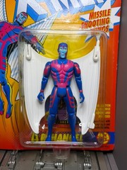 1991 ToyBiz Marvel Uncanny X-Men Archangel variant Figure Missile Shooting Wings