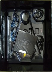 1/1 NEW Hot Toys Black Adam W/ SEAMLESS USB LIGHT KIT THAT PROTECTS SUIT DX29