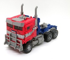 Hasbro Transformers Rise of the Beasts Optimus Prime #102 Voyager Class Figure