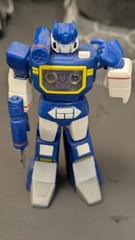 Transformers “heros of cybertron” Soundwave figure