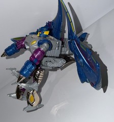 Transformers Beast Wars Transmetals Heroic Maximal Depth Charge Incomplete
