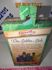 NECA THE GOLDEN GIRLS DOROTHY 8″ ACTION FIGURE NEW Authentic 🔥