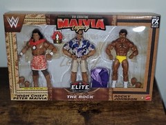 WWE Elite SAMOAN DYNASTY ROMAN REIGNS AFA SIKA 3 Pack & The Rock Family 3 Pack