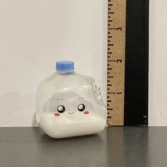 Lanky Box Empty Milky RARE Collectible Figure Liquid Shaker Series 2 Blind Bag