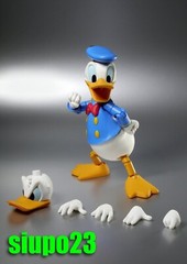 Herocross ~ HMF #006 Disney 2019 Donald Duck Figure 1st Ver