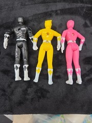 1995 Saban Power Rangers Vintage 4″ Action Figure Black, Pink & Yellow Ranger