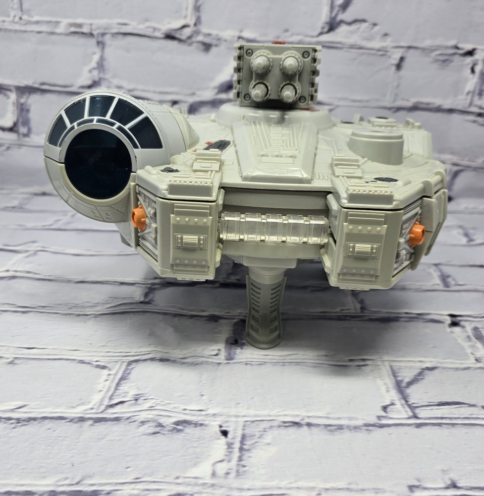 Star Wars 2011 GALACTIC HEROES MILLENNIUM FALCON Space Ship ~ Not Complete