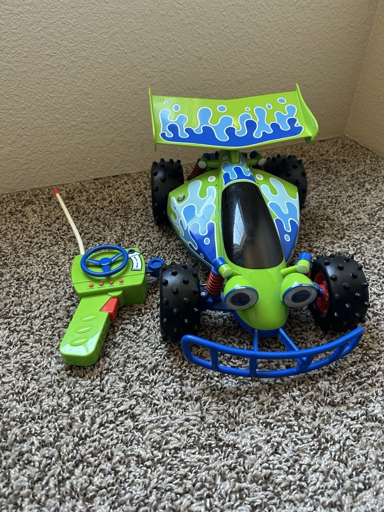 Pixar Toy Story Signature Collection RC Remote Control Buggy Car Thinkway Toys