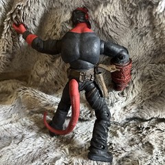 Mezco Hellboy 2004 Stealth Outfit Figure Missing Gun