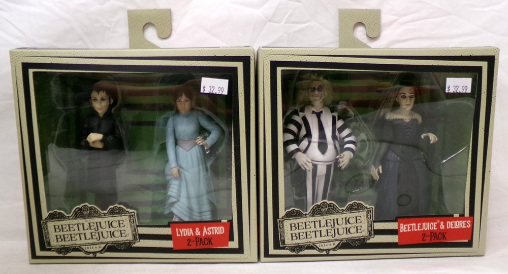 NECA Beetlejuice Beetlejuice Toony Terror 5″ Figure Set Lydia Astrid Delores New