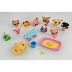 Littlest Pet Shop (LPS) Pack of 10 Pets Carry Case 90382 Bobble Head Toy 874 875