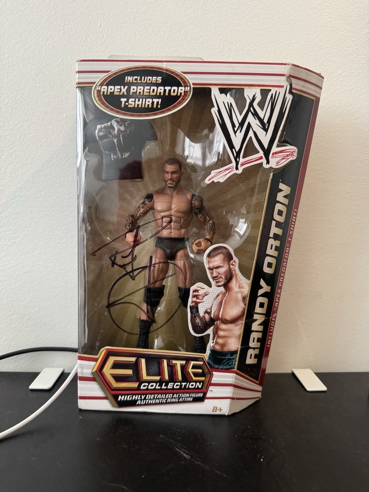 Autographed Randy Orton Elite Series 16 [Event Signed – NOT AUTHENTICATED]