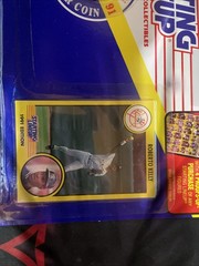 1991 Starting Lineup Roberto Kelly Special Edition Figure, Card & Coin