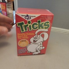 Ron English Popaganda Tricks Tricky Rabbit 3″ Mini Figure – Cereal Killers