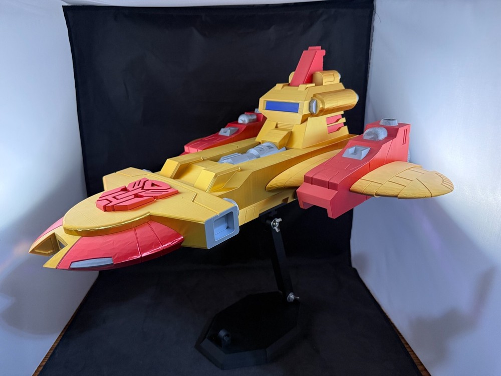 Ultra Magnus Escape Ship from 86 Animated Movie Titan Scaled ***Ship Only